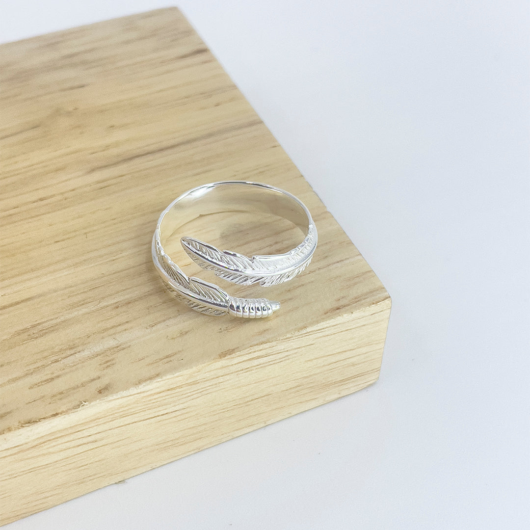 Anillo Pluma