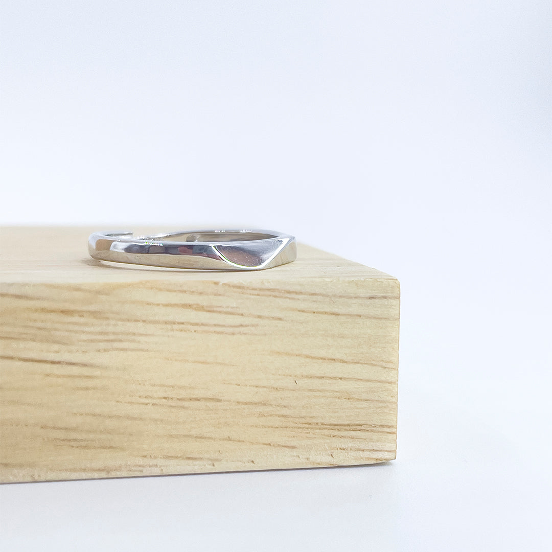 Anillo Floki