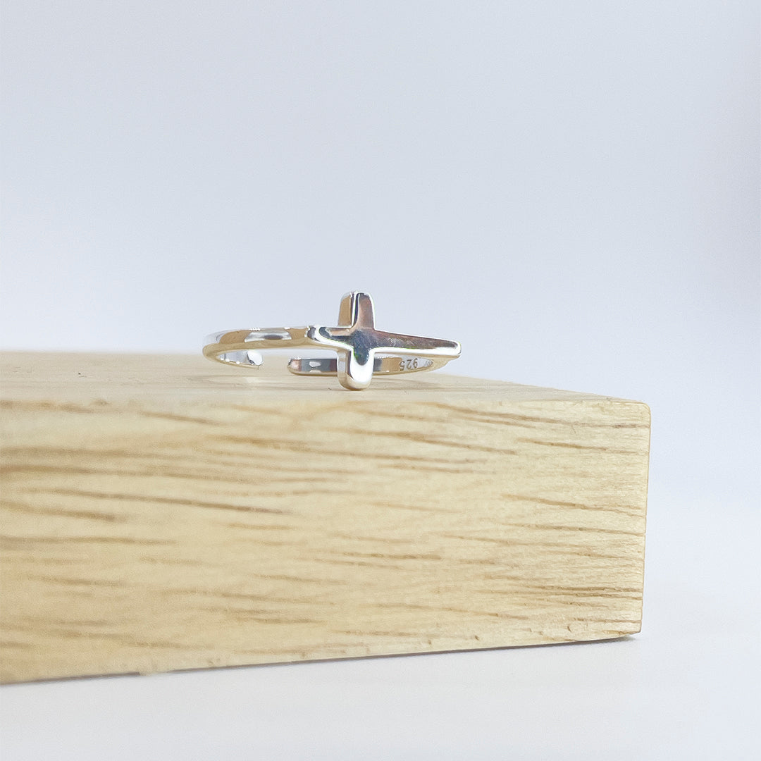 Anillo Cruz Simple