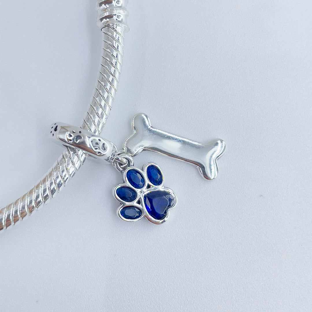 Charm Huellita Azul