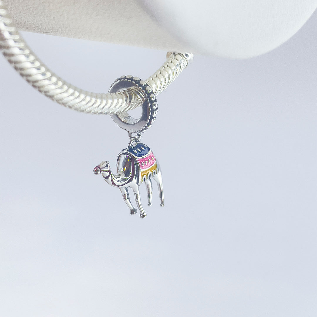 Charm Camello
