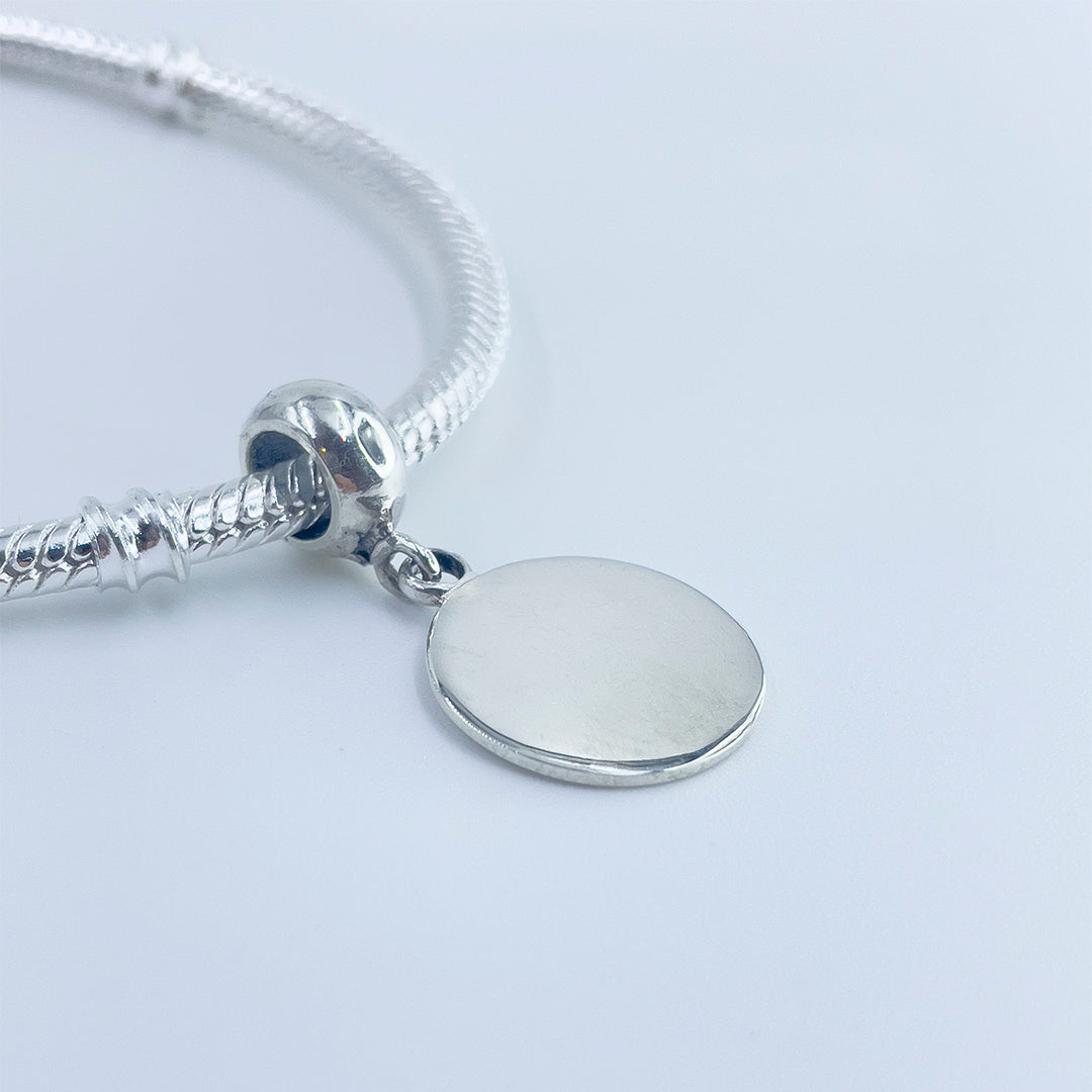 Charm Personalizado medallita con nombre grabado